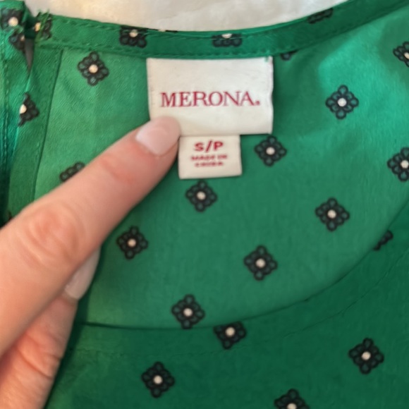 Merona Green Patterned Tops - Picture 7 of 9